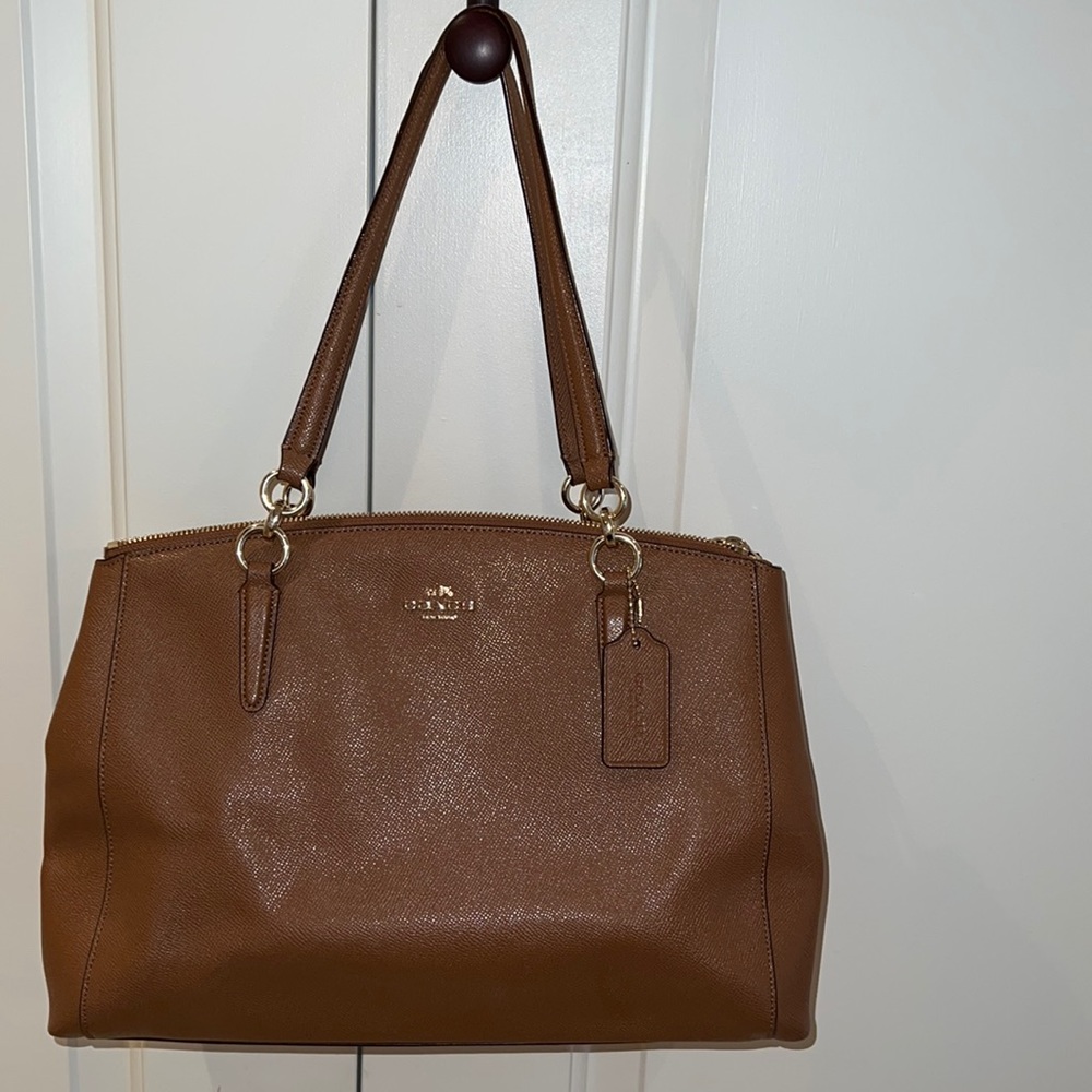 Like new coach shoulder bag